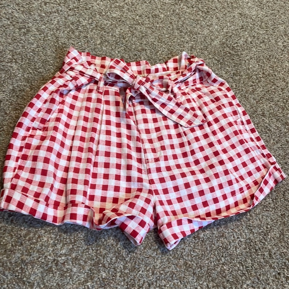 scrunch shorts